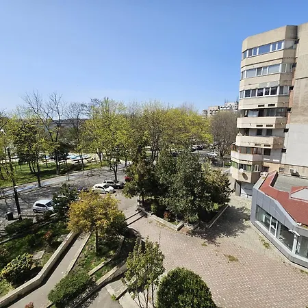 Luxury Paco * 콘스탄차