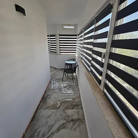 Luxury Paco דירה